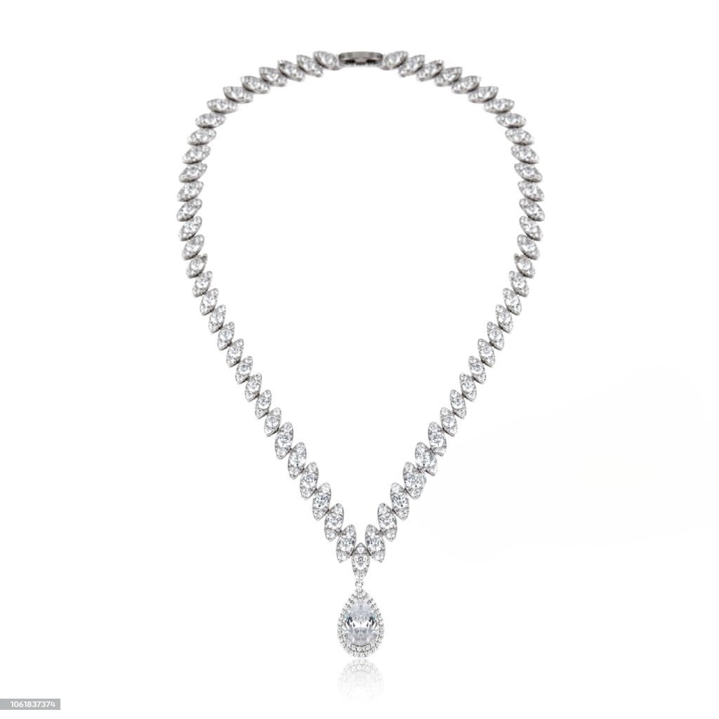 Elegant Crystal Drop Pendant Necklace for Women Elegant Crystal Drop Pendant Necklace for Women