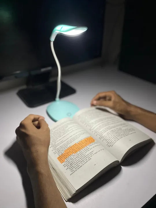 Portable Rechargeable LED Desk Lamp with Touch Control – Adjustable Brightness USB Charging Lightv