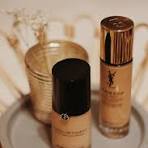 Flawless Glow Liquid Foundation